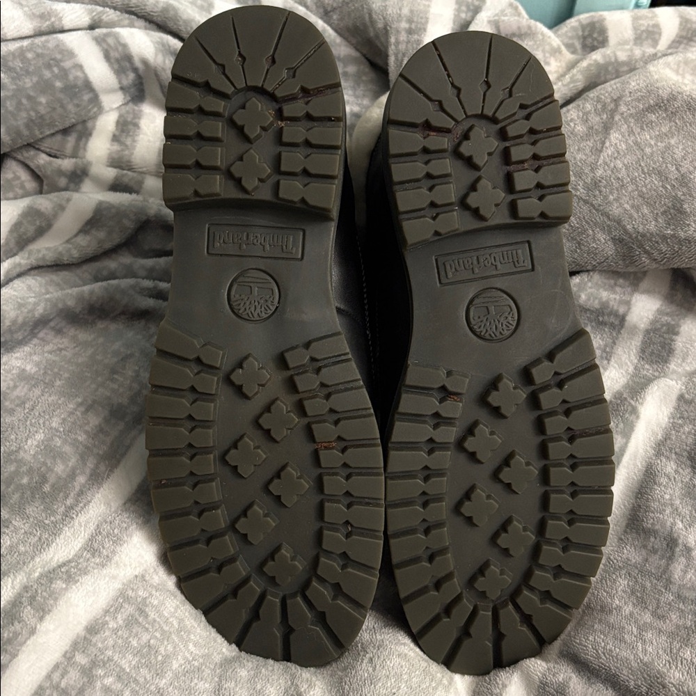 Timberland Women's Black & White High Top Leather Winter Boots - Picture 7 of 11